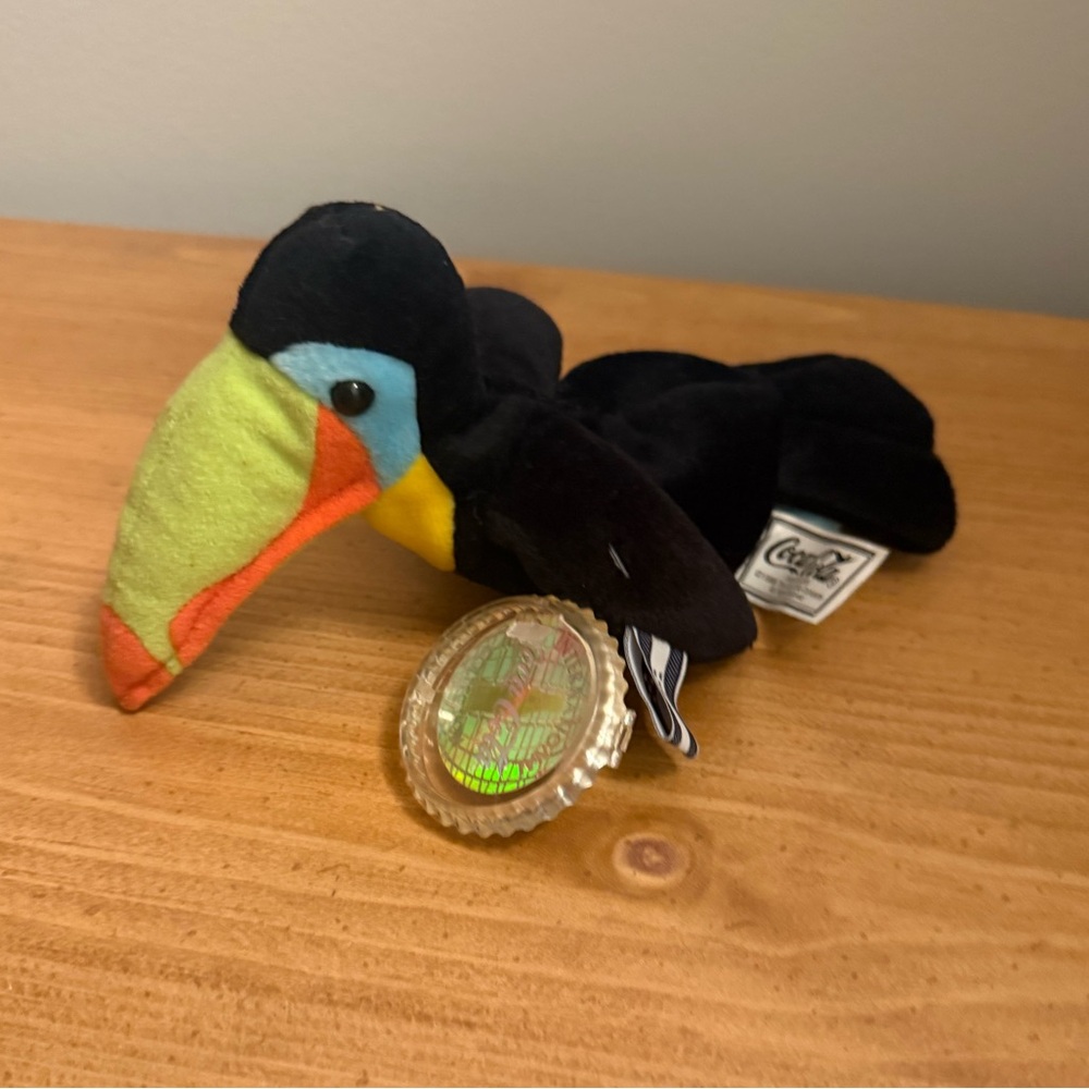 NWT Coca Cola 1998 International Collectiok Toula Toucan Plush